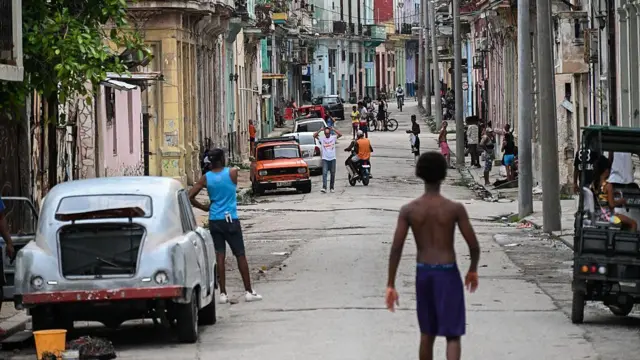Cidadãos cubanos na rua