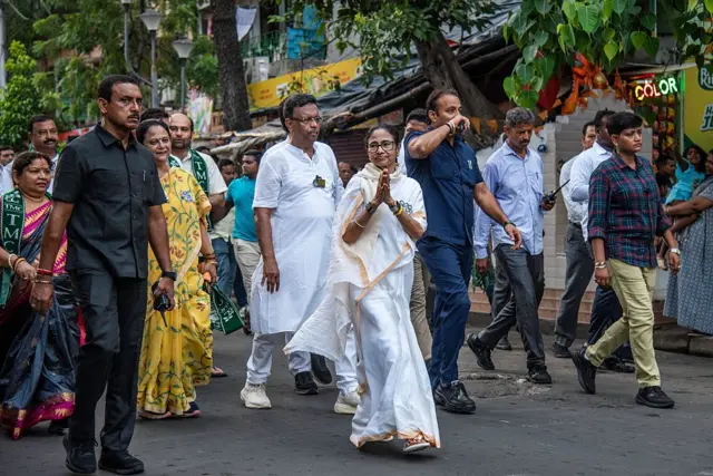 ममता बनर्जी जब साल 2011 में राज्य की मुख्यमंत्री बनी थीं, उस वक़्त भी पश्चिम बंगाल में रिकॉर्ड वोटिंग हुई थी (सांकेतिक तस्वीर)