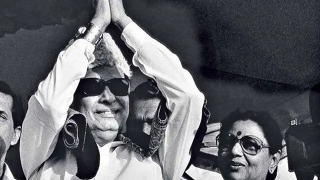 எம்.ஜி.ஆர்.