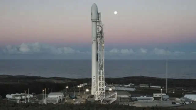 الصاروخ فالكون9