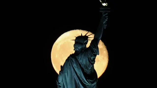 Halo rayado de la Estatua de la Libertad