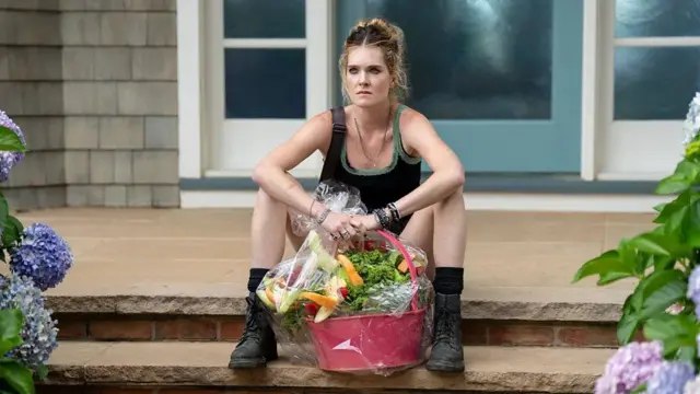 Кадр із серіалу "Сирени"