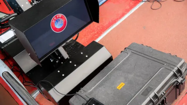 VAR