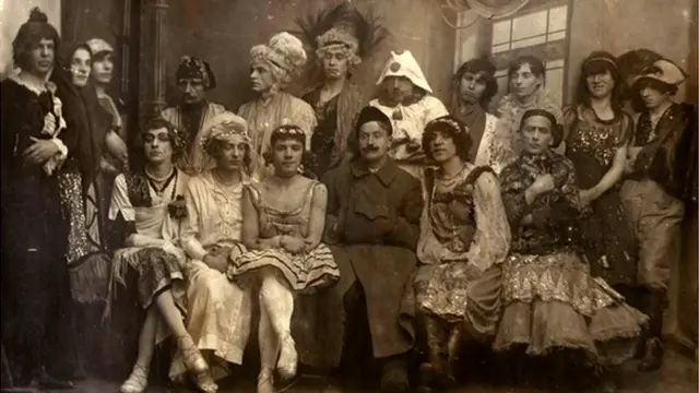 1917俄國十月革命：俄羅斯男同性戀者曾享受過的短暫自由- BBC