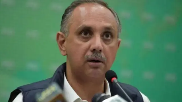 عمر ایوب خان
