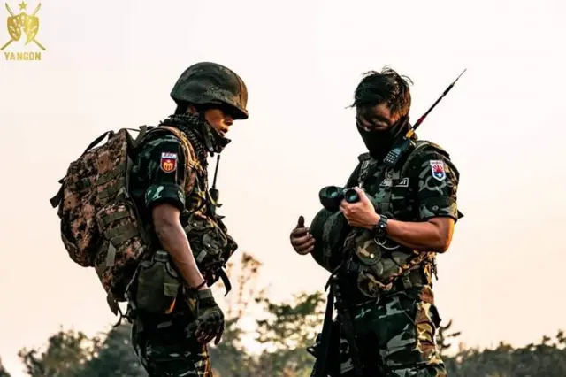 စစ်ကောင်စီပြည်သူ့စစ်မှုထမ်းဥပဒေကြောင့် PDF တပ်သားသစ် ၁၀၀၀ ကျော်တိုးလာ 