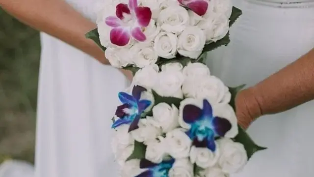 'मेरी गर्लफ़्रेंड मेरे सामने बेपर्दा नहीं होना चाहती'