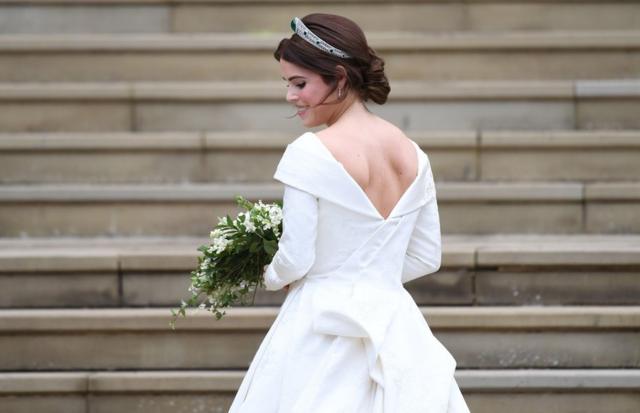 Princesa Eugenie de York chega para a cerimônia de casamento com Jack Brooksbank, no Castelo de Windsor, em 12 de outubro de 2018
