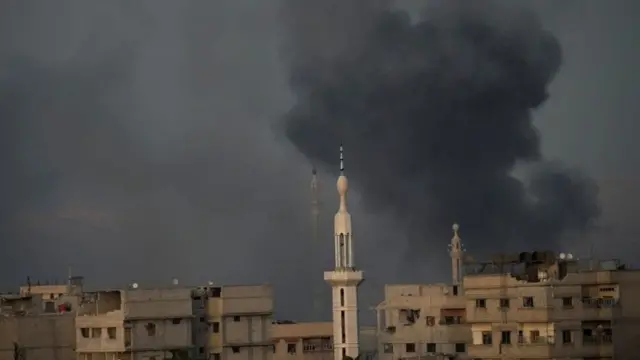 Duqaynta aya wali ka socota bariga Ghouta
