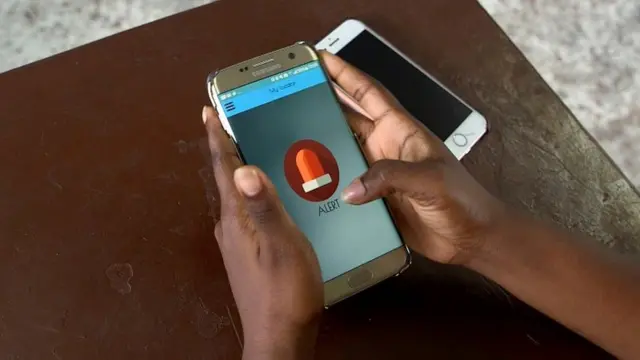 Tomisiin appiin ishee bilbila irratti maal akka fakkaatu agarsiifti. Akeekachiiftuu diimaa qabdi