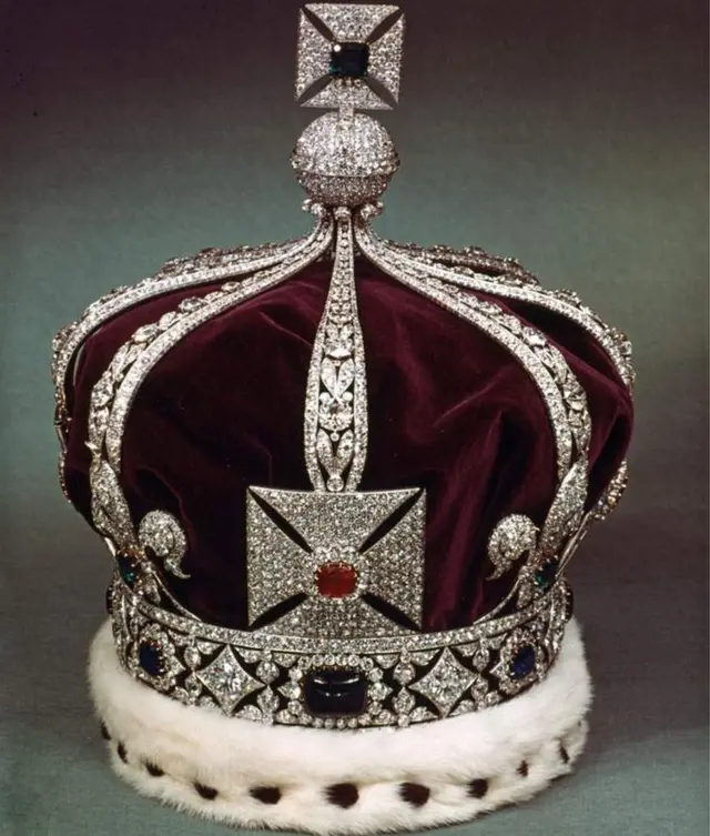 ताज में जड़ा था रूबी