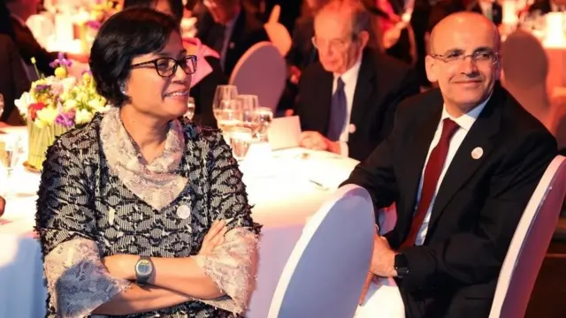 Endonezya Maliye Bakanı Sri Mulyani Indrawat ve Ekonomiden sorumlu Başbakan Yardımcısı Mehmet Şimşek