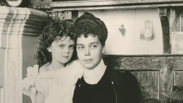 俄羅斯大公爵夫人謝麗亞·亞歷山大德娜（Grand Duchess Xenia Alexandrovna）