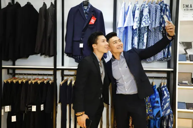 Phút thư giãn lúc đi mua sắm