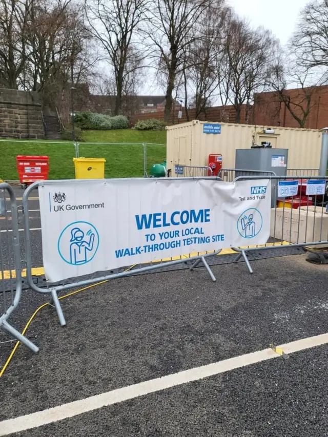 จุดตรวจ PCR แบบไม่ต้องจองที่มหาวิทยาลัยเบอร์มิงแฮม