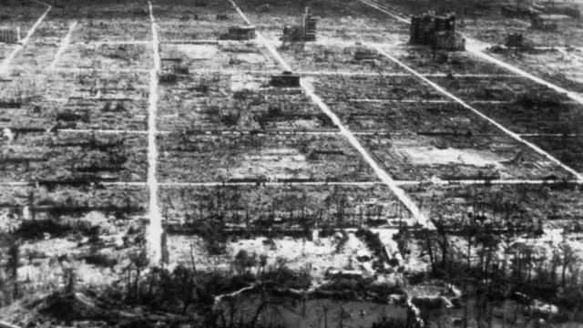 Magaalada Hirosima ee dalka Japan xilligi lagu dhuftay bamka Niyukiliyeerka