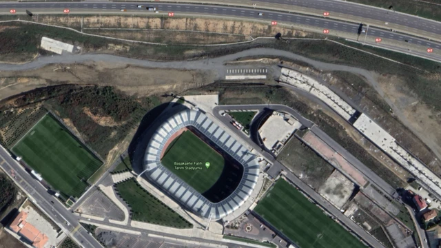 Başakşehir Fatih Terim Stadyumu ve tesisleri