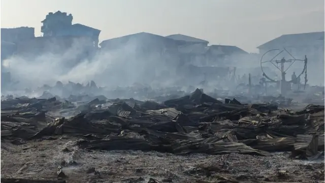 Fire burn di biggest wood market for West Africa