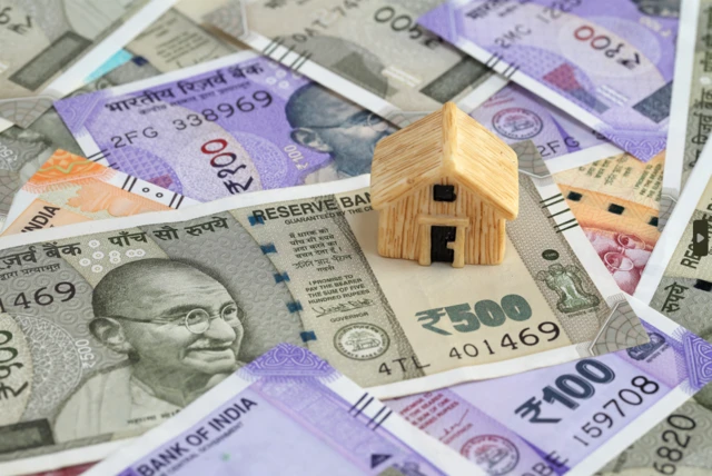 ਕਰਜ਼ਾ ਅਤੇ ਵਿਆਜ਼