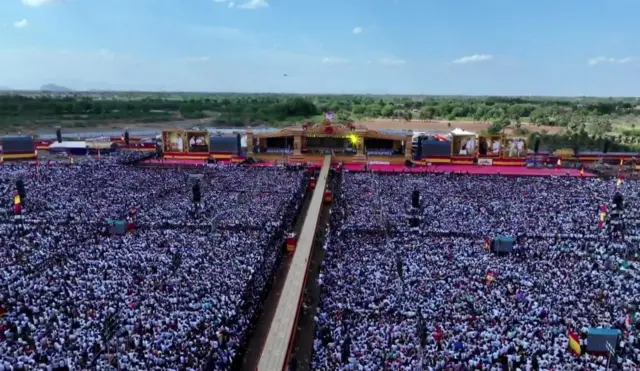 மதுரை மாநாடு, தமிழக வெற்றிக் கழக, விஜய் பேச்சு, எம்ஜிஆர்