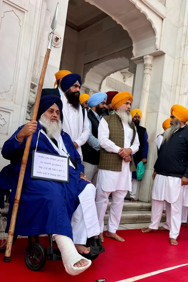 अकाली नेता