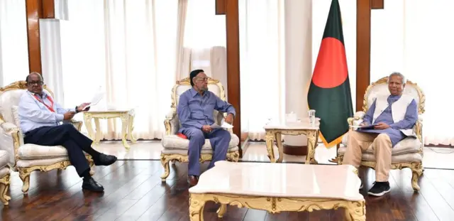 বিকেলে সংলাপ অনুষ্ঠিত হয় এলডিপি প্রতিনিধি দলের সাথে