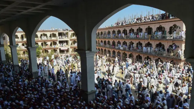 «دارلعلوم حقانیه» 