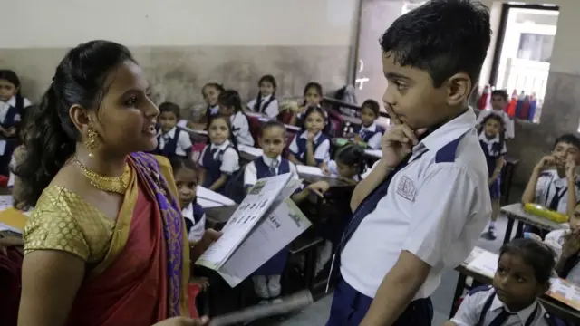 પ્રતીકાત્મક તસવીર