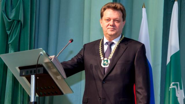 Мэр Томска Иван Кляйн во время церемонии инаугурации в 2013 году после избрания на первый срок
