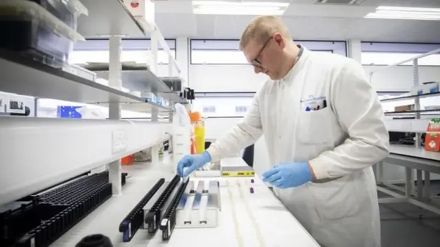 প্রতিষেধক তৈরিতে গবেষণা চলছে।