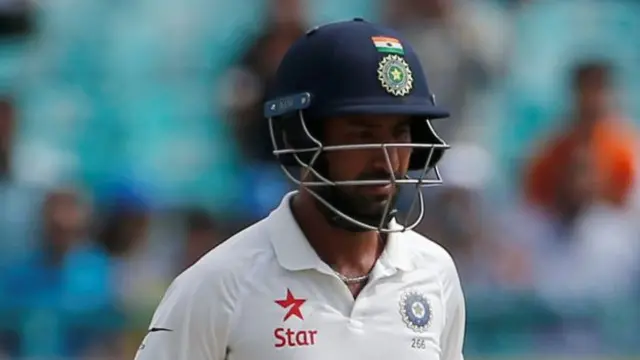 அரை சதமடித்த புஜாரா