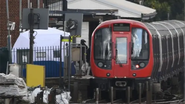 The train at Parsons Green Station