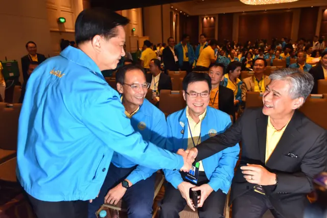 4 ผู้สมัครชิงหัวหน้า ปชป