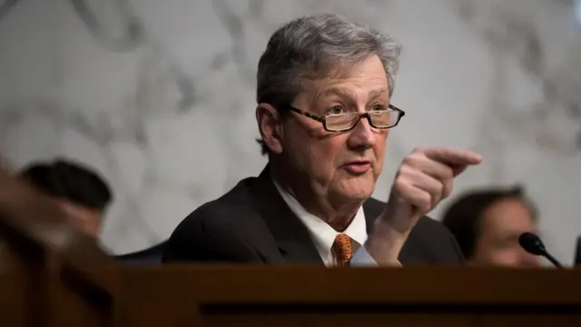 Сенатор Кеннеди