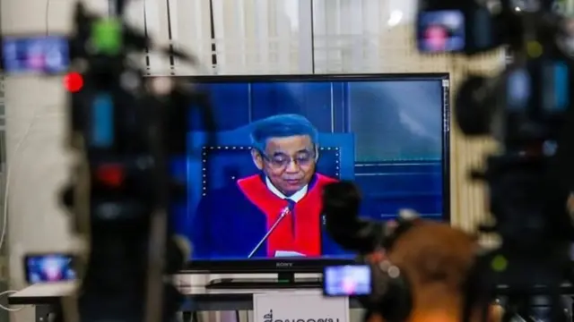 ภาพประกอบ