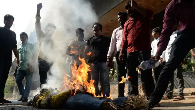 ஸ்டெர்லைட்