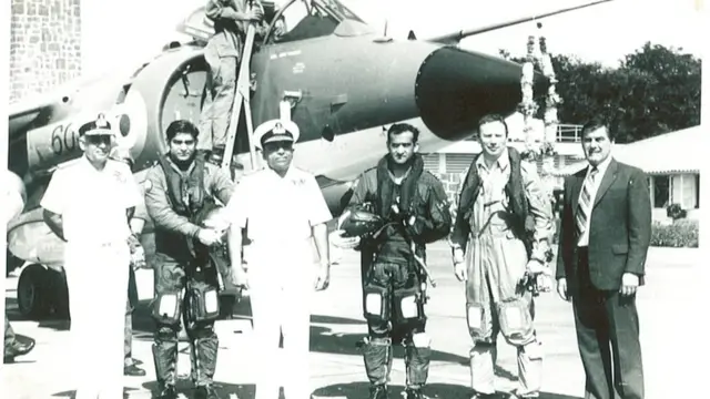 आईएनएस विराट