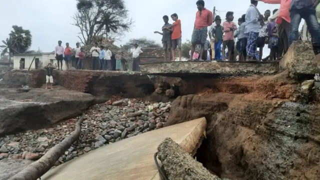 విశాఖలోని ఎంవీపీ కాలనీ వన్టౌన్ ప్రాంతం