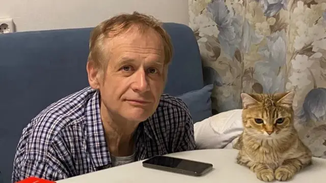 Лазер мутахассиси Дмитрий Колкер ҳибсга олинишидан бир неча ой олдин тушган сурати