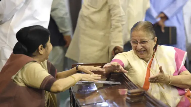 क्या चुनावों में मध्य प्रदेश को सुषमा और सुमित्रा की कमी खलेगी?