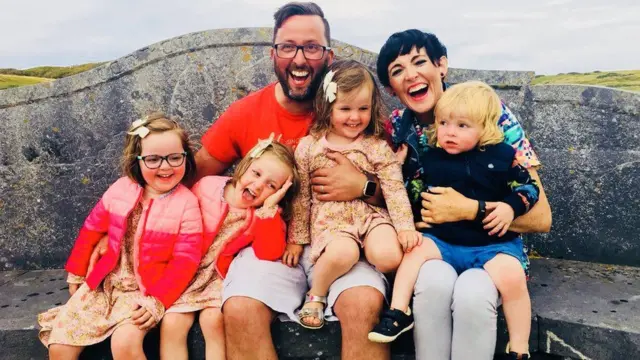 కుటుంబం