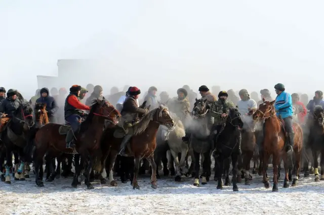 Көк бөрү оюну