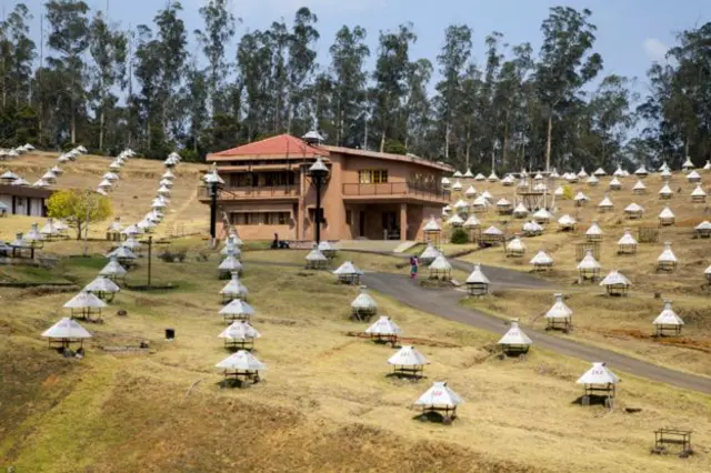 ஊட்டியில் உள்ள ஆய்வகம்