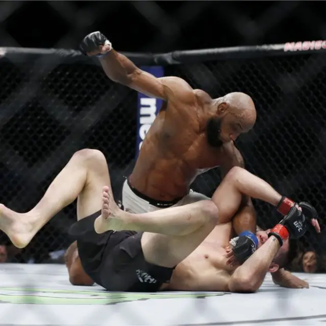 Yoel Romero derrota a Chris Weidman