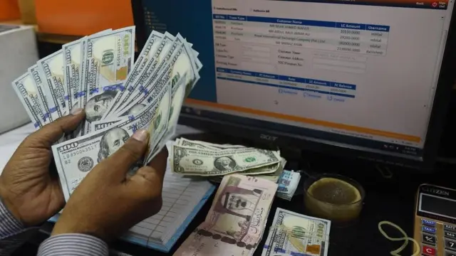 چه موقع از سال سهام بخریم