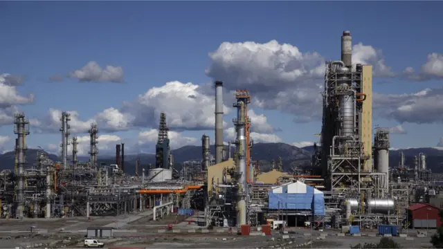 Norveç gibi petrol üreticisi ülkelerde büyük yatırım fonları bulunuyor