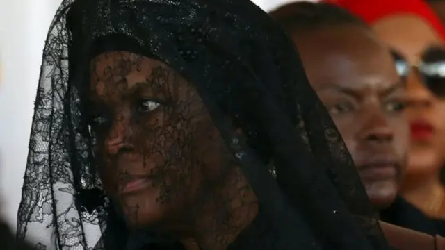 Grace Mugabe accompanied the coffin