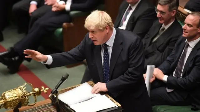 Boris Johnson fala na Câmara dos Comuns