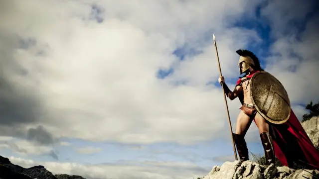 Некоторые эксперты указывают на схожесть традиций и обычаев спартанцев и маниотов