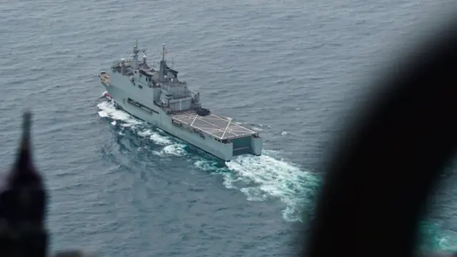 военный корабль